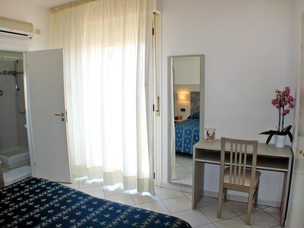 Hotel Europa Park Lido di Spina Dış mekan fotoğraf