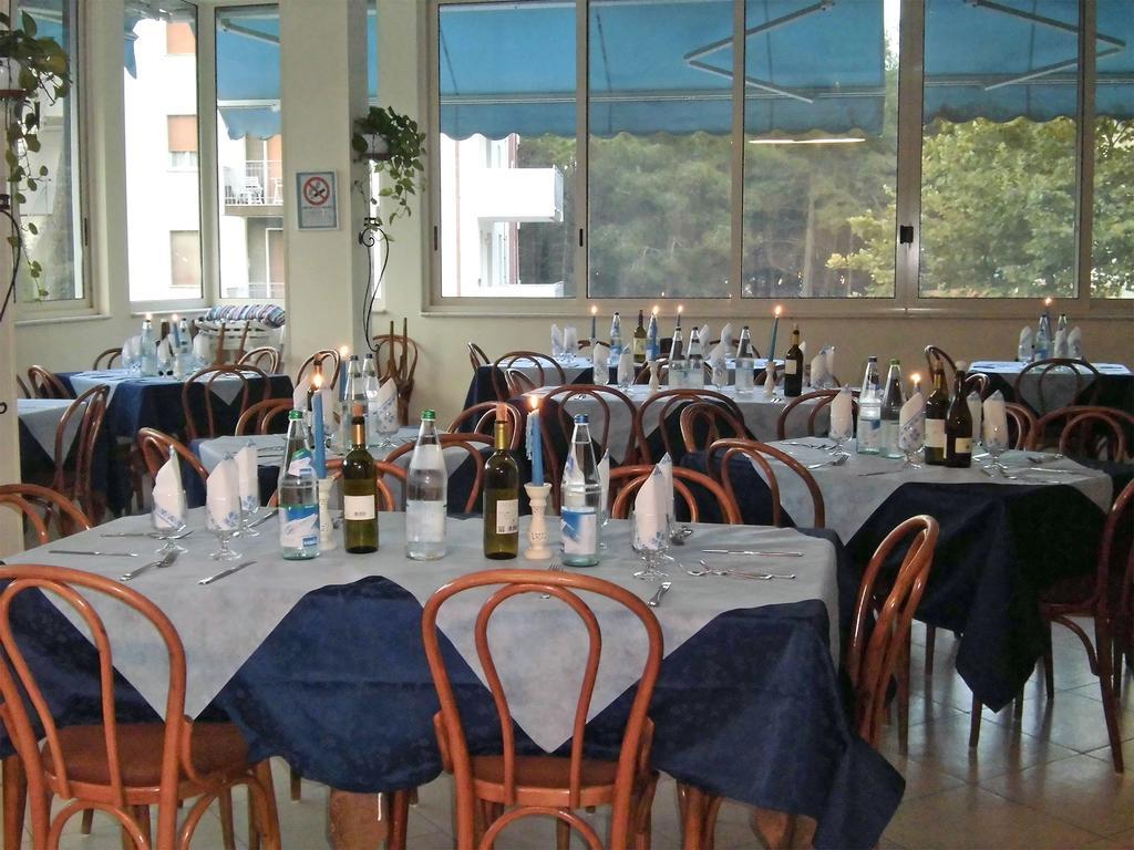 Hotel Europa Park Lido di Spina Dış mekan fotoğraf